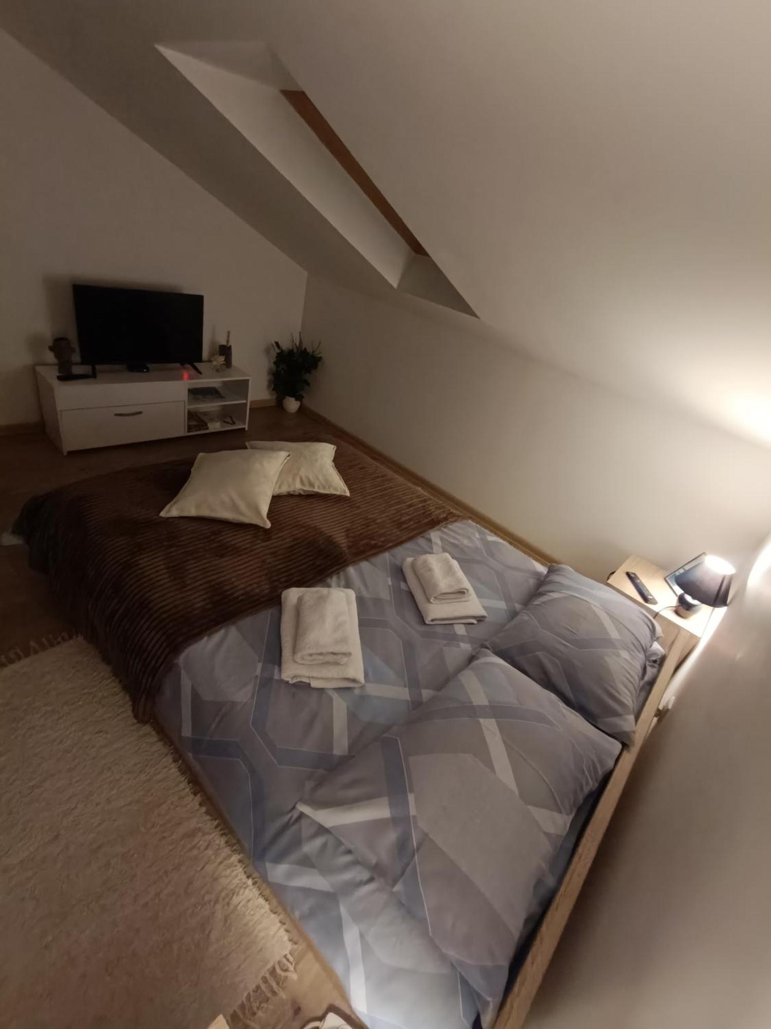 Apartmani S - Dsn Kraljevo Exteriör bild