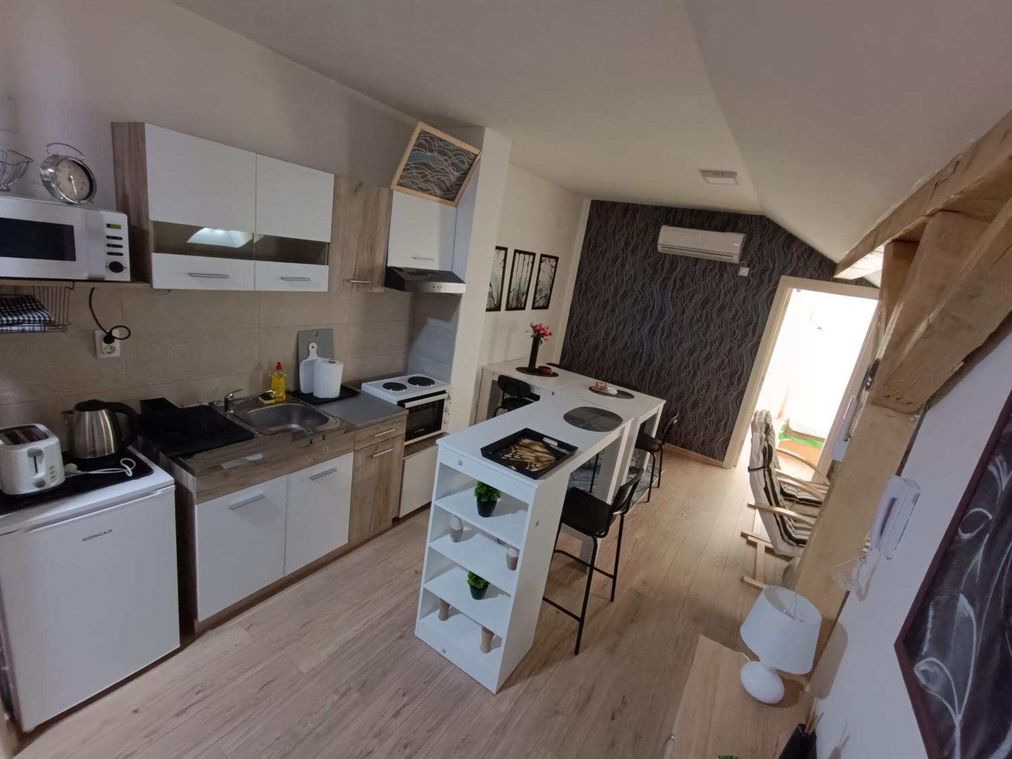 Apartmani S - Dsn Kraljevo Rum bild